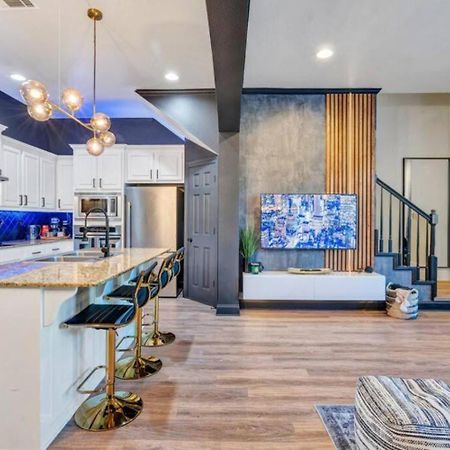 Stylish & Romantic Home, Long-Term Friendly, King Baton Rouge Eksteriør bilde