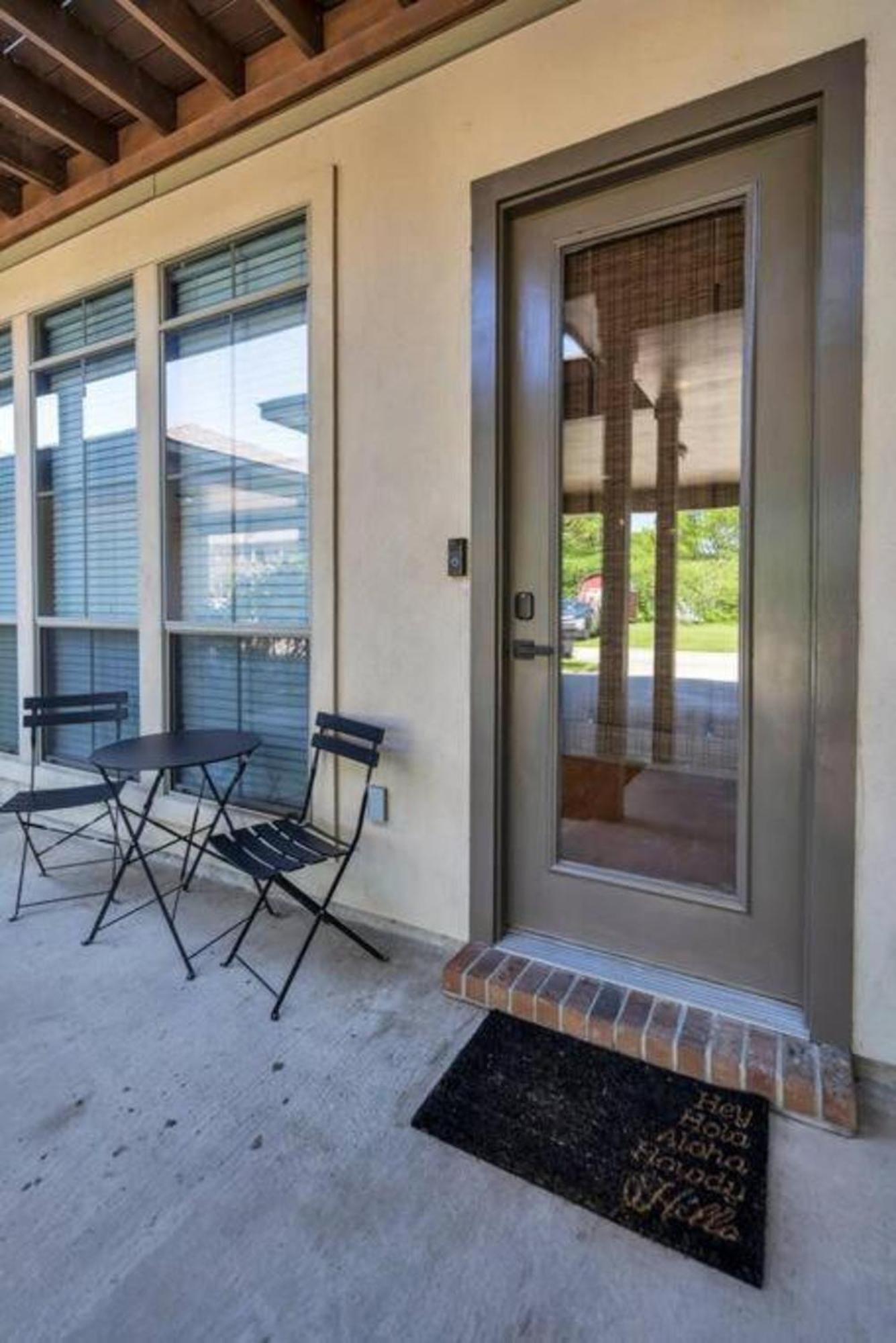 Stylish & Romantic Home, Long-Term Friendly, King Baton Rouge Eksteriør bilde